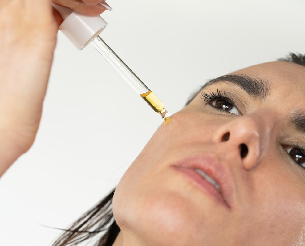 Orange vegetables and retinol sources